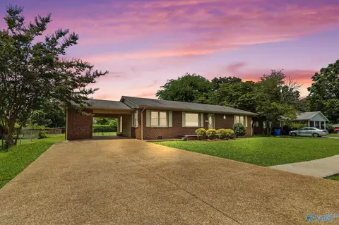 1506 S Houston St, Athens, AL 35611