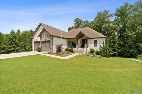 288 Hickory Park Rd, Killen, AL 35645 photo 1