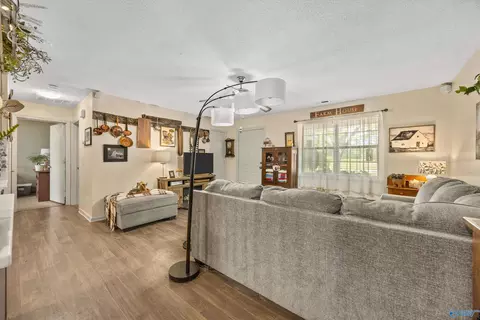 61 Sharp Rd, Somerville, AL 35670 photo 6