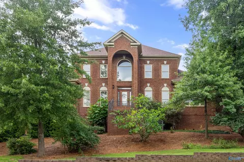 2115 Springhouse Rd, Huntsville, AL 35802