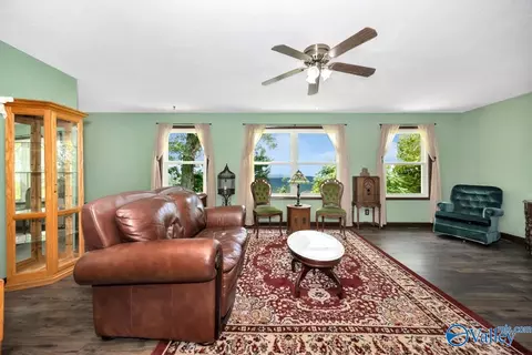 286 Ayers Cir, Grant, AL 35747 photo 13