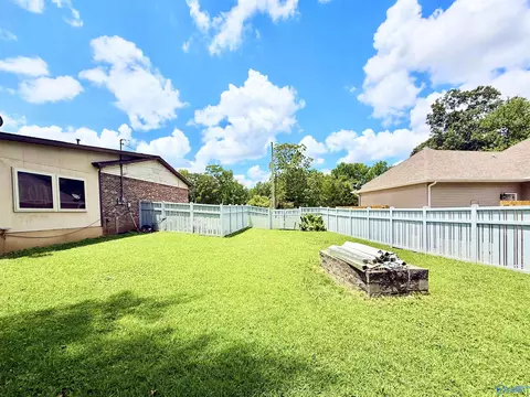 Exterior - 89 Bell Dr, Trinity, AL 35673 photo 7 of 9