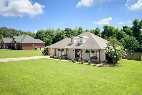 65 Forest Home Dr, Trinity, AL 35673 photo 1