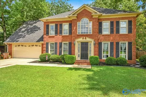 1206 Timberland Dr, Decatur, AL 35603