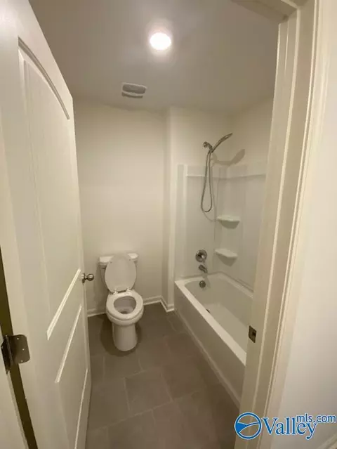 2425 Bluff Haven Ln, Hokes Bluff, AL 35903 photo 18