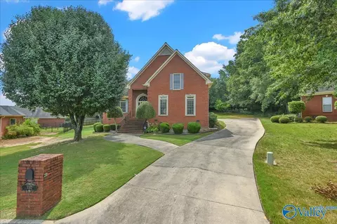3312 Cedar Cv, Decatur, AL 35603