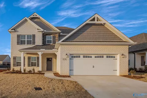 13 Ginsberg Rd, Madison, AL 35756