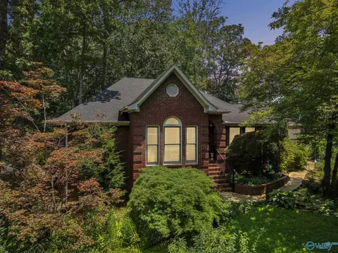 14402 E Limestone Rd, Harvest, AL 35749