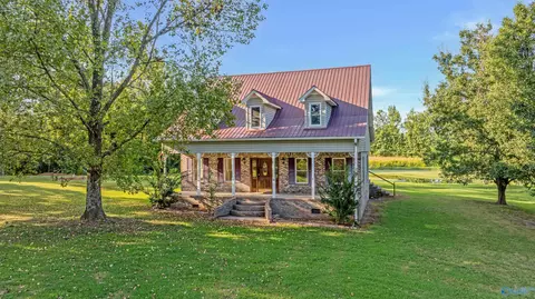 279 County Road 581, Rainsville, AL 35986