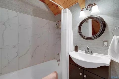 Bath - 1255 County Road 642, Cedar Bluff, AL 35959 photo 7 of 8