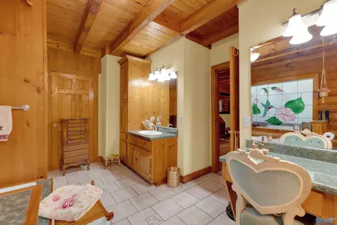 Bath - 1255 County Road 642, Cedar Bluff, AL 35959 photo 6 of 8
