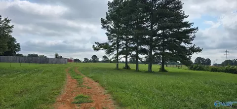 19444 Easter Ferry Rd, Athens, AL 35614