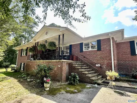 4010 Tabor Rd, Gadsden, AL 35904
