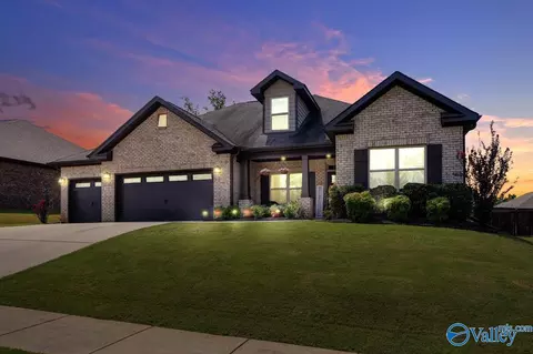 108 Oakside Cir, Madison, AL 35757