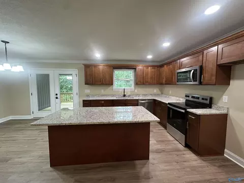 Kitchen - 1609 Pine Pl, Southside, AL 35907 photo 1 of 5
