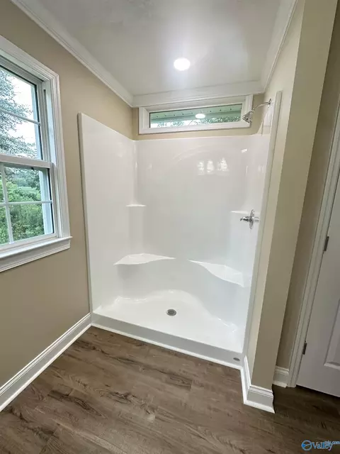 Bath - 1609 Pine Pl, Southside, AL 35907 photo 3 of 5