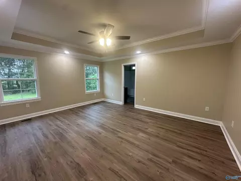Living - 1609 Pine Pl, Southside, AL 35907 photo 5 of 6