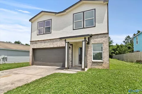 223 Dormont Dr, Huntsville, AL 35810