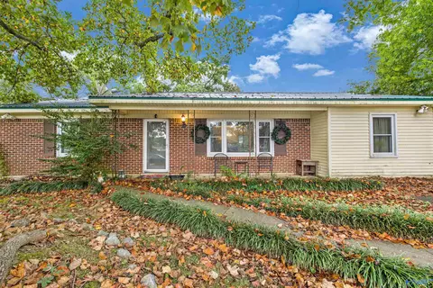 2900 Algerita Dr, Huntsville, AL 35805