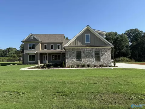 20805 Jeremiah Ln, Athens, AL 35611