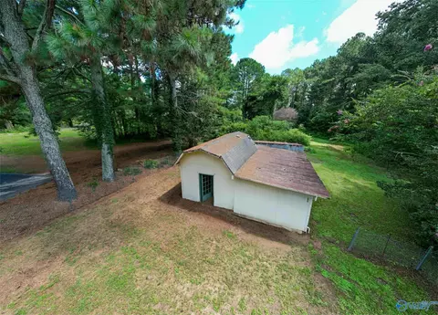 Exterior - 2466 Highway 71, Dutton, AL 35744 photo 11 of 13