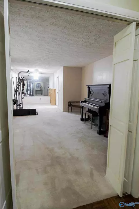 Entry Way - 2466 Highway 71, Dutton, AL 35744 photo 1 of 3