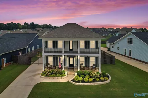 1152 Towne Creek Pl, Huntsville, AL 35806