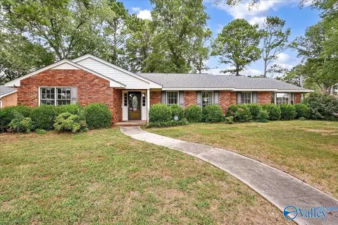 1902 Leeann St, Decatur, AL 35601