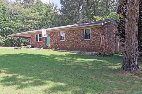 72 Dry Branch Rd, Killen, AL 35645 photo 2