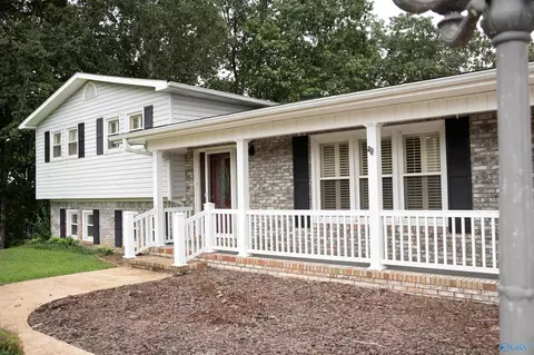 845 Evergreen Rd, Hamilton, AL 35570