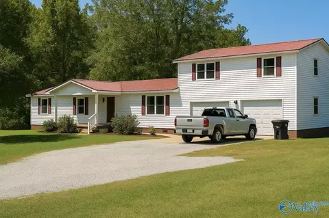 180 County Road 368, Trinity, AL 35673 photo 1