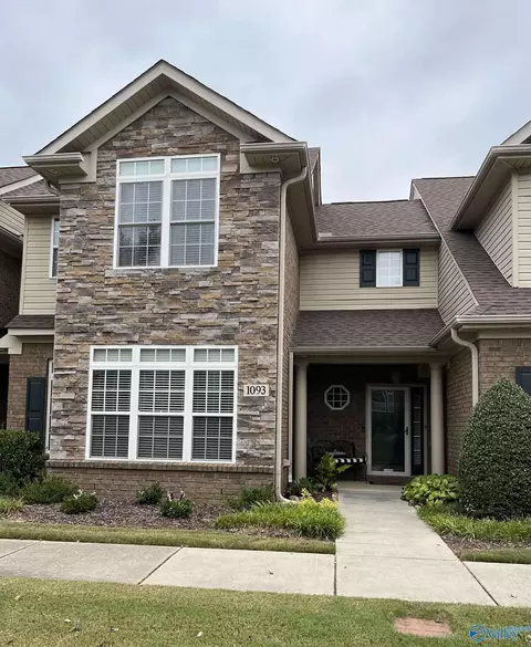 1093 Binding Br, Huntsville, AL 35806