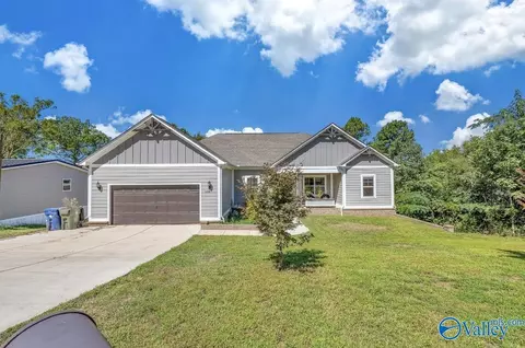 208 Townsend Dr, Huntsville, AL 35811