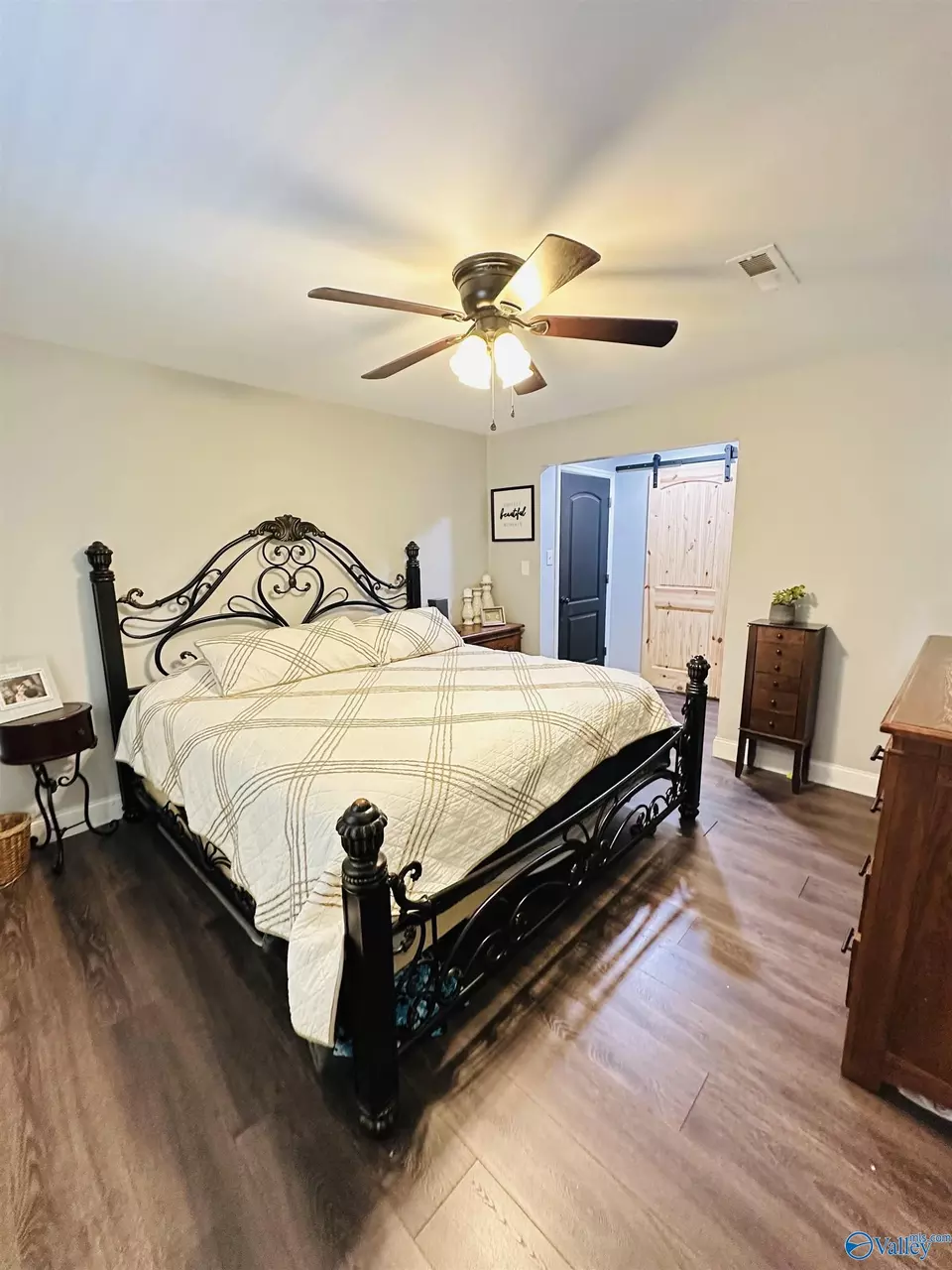 Bedroom - 988 County Road 343, Russellville, AL 35654 photo 4 of 4