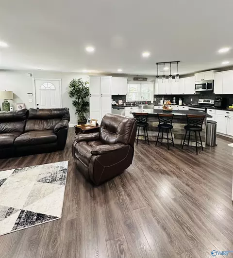 Kitchen - 988 County Road 343, Russellville, AL 35654 photo 1 of 4