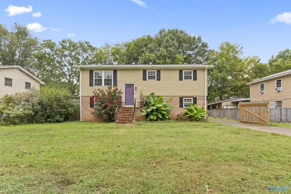 Exterior - 3115 Fouche Dr, Huntsville, AL 35805 photo 1 of 5