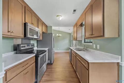 Kitchen - 107 Coppersmith Cir, New Market, AL 35761 photo 1 of 2