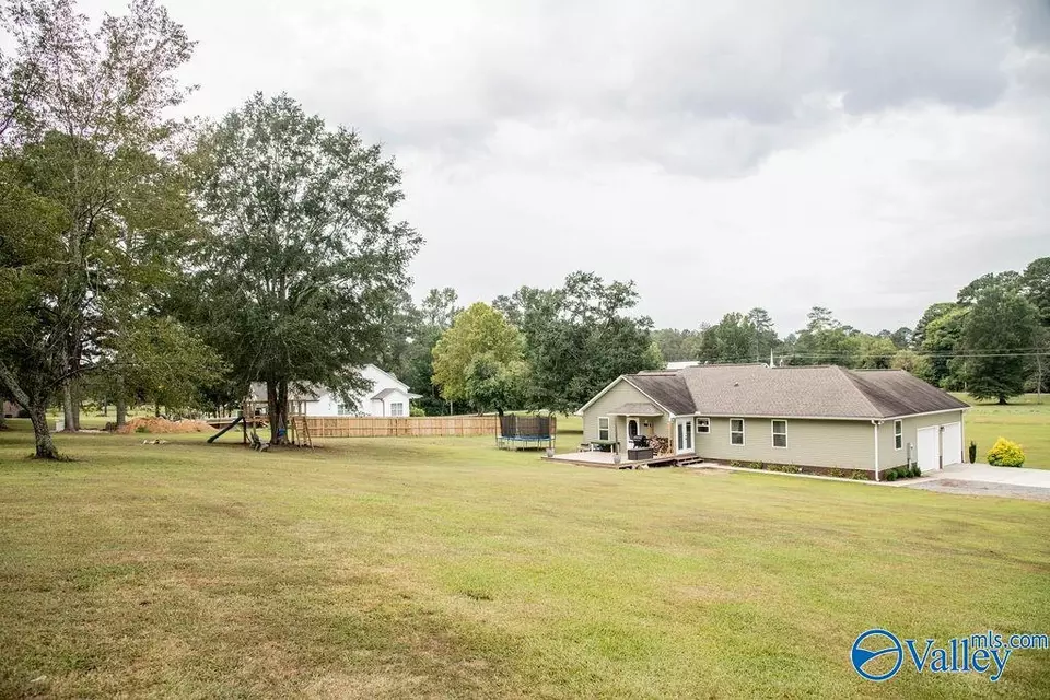 Exterior - 60 County Road 46, Hollywood, AL 35752 photo 4 of 4