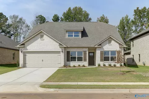 114 Huffman St, Hazel Green, AL 35750