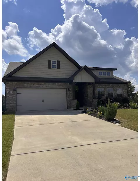 266 Yarbrough Rd, Harvest, AL 35749
