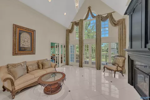 Living - 10 Lake Forest Blvd, Huntsville, AL 35824 photo 1 of 3