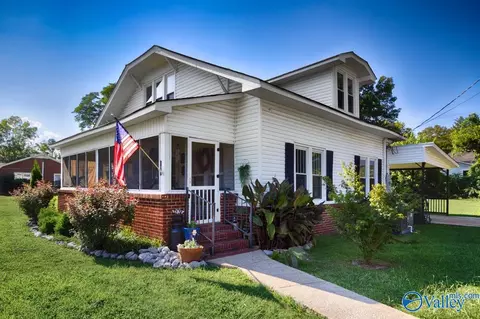 125 Larkin St, New Market, AL 35761