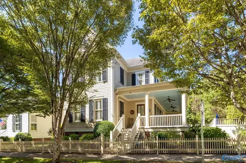14 NW Pawtucket St, Huntsville, AL 35806