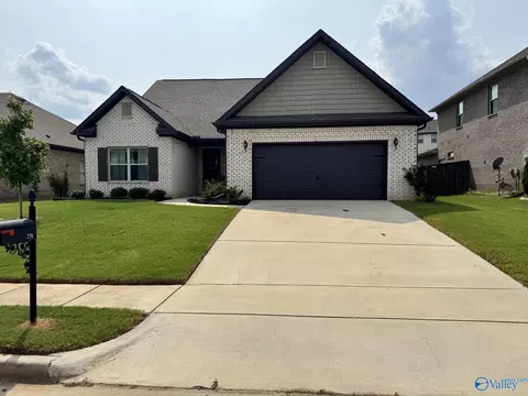 276 Holt St, Meridianville, AL 35759