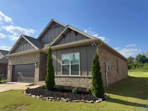 9014 Mountain Preserve Blvd, Gurley, AL 35748