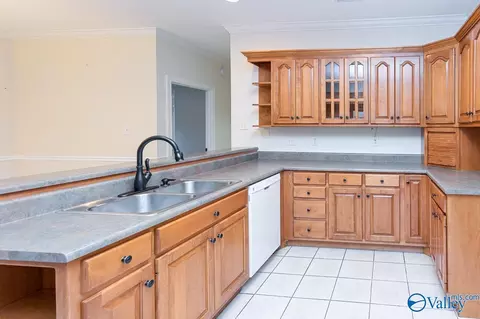 Kitchen - 446 Forest Home Dr, Trinity, AL 35673 photo 1 of 3