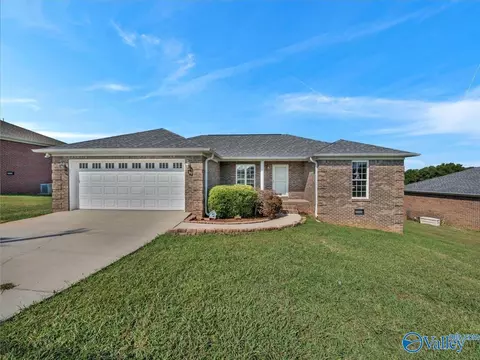17695 Dement Rd, Athens, AL 35611