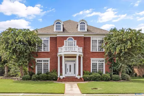 3204 Wellstone Ln, Owens Cross Roads, AL 35763
