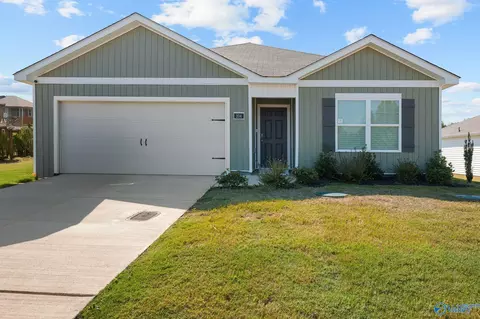 204 Trestle Cove Cir, Harvest, AL 35749
