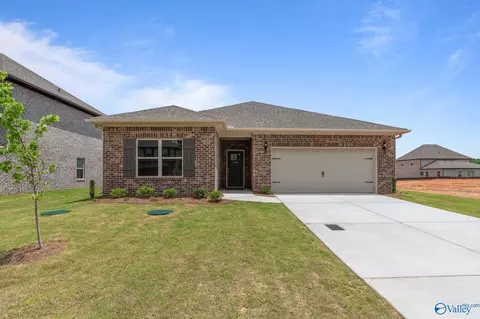 1234 Striker Ln, Harvest, AL 35749